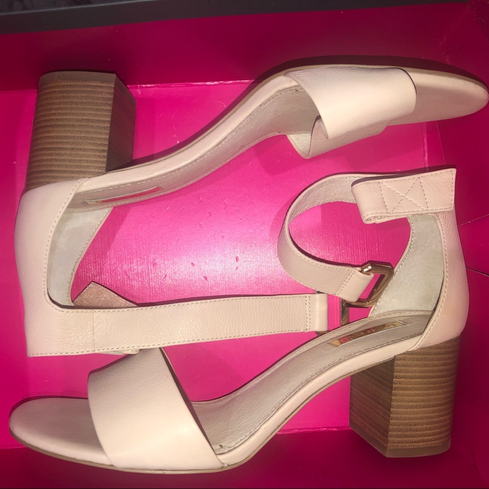 Nude Sandal heels